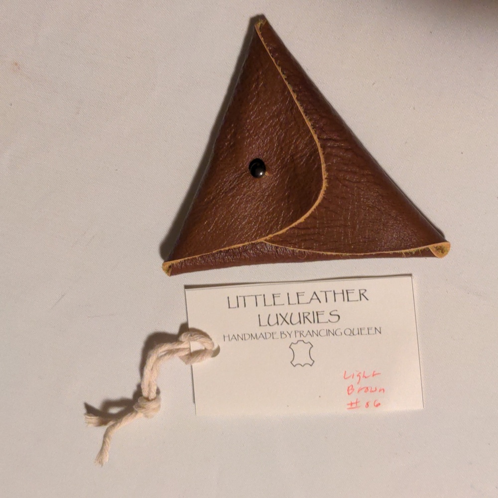 #06 Handmade Genuine Leather Triangle Coin Pouch Light Brown #06
